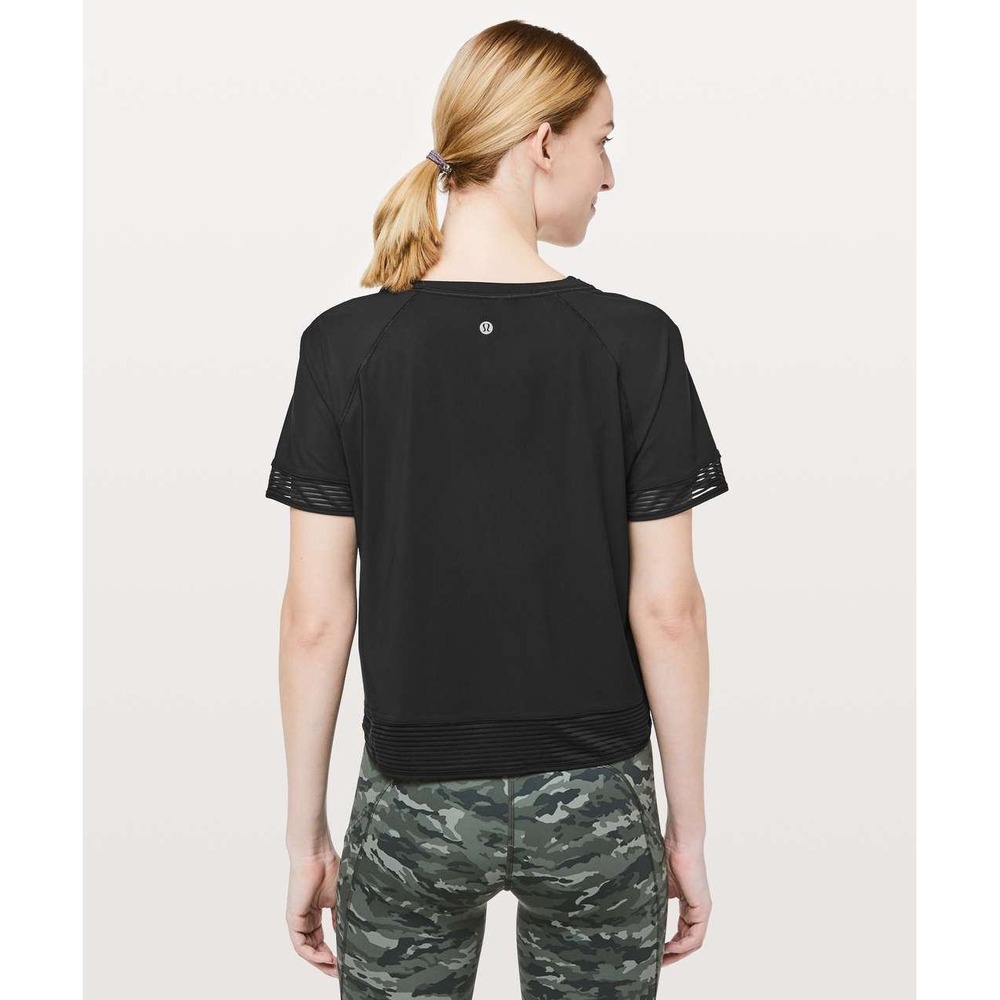 Lululemon Black Stripe In Stride Top 8 Black Mesh Minimalist Athletic Run Shirt